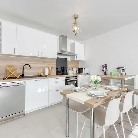 Harmonia - 44m2 Cozy, Parking Apartmán *